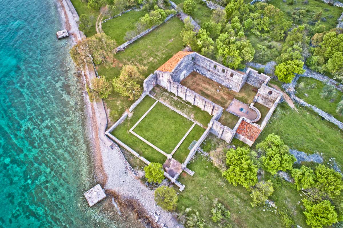 Archäologischer Park Fulfinum in Omišalj